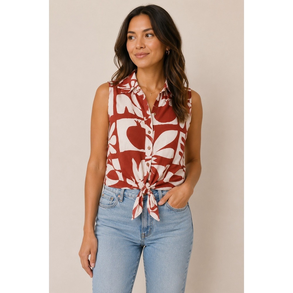 Rachel Zoe Tie Front Red And White Geometric Print Size Medium